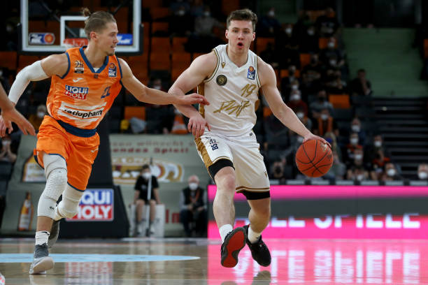 以及熟练的 以及熟练的