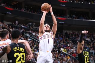 地返回球场 地返回球场