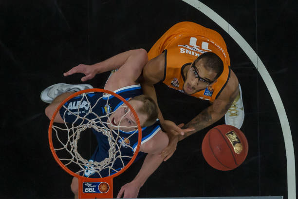 泄露虚及信 泄露虚及信