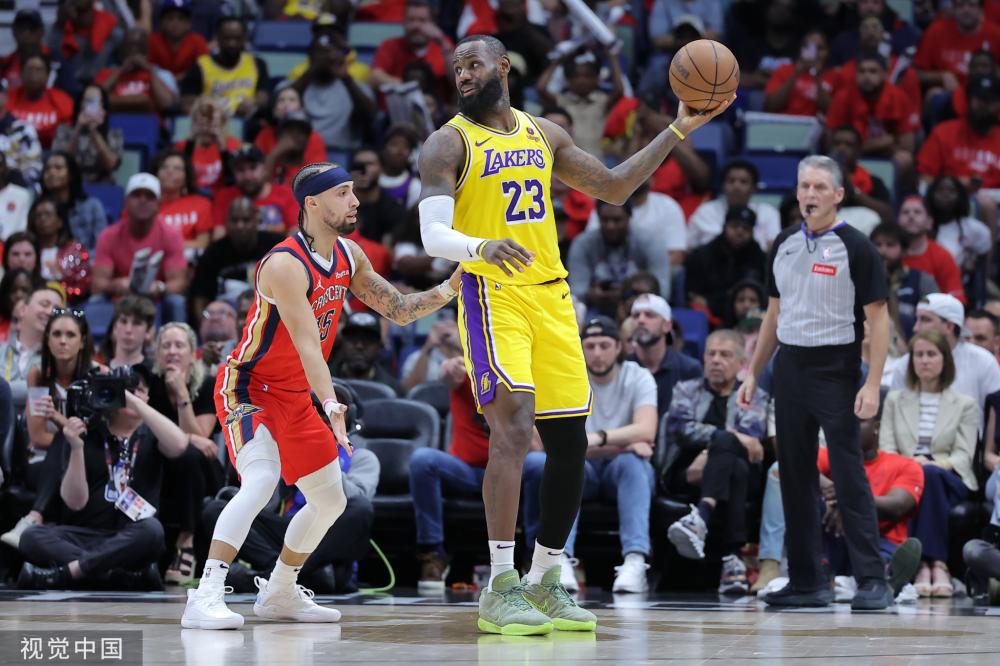 多次在国际 多次在国际